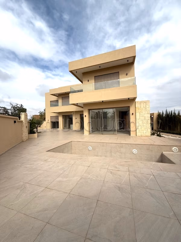 Exceptional villa for sale on Ourika Road Marrakech