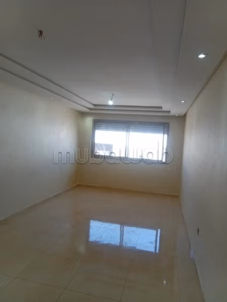Flat for rent in Bouskoura Ville. 1 Living area. No Lift, Large terrace