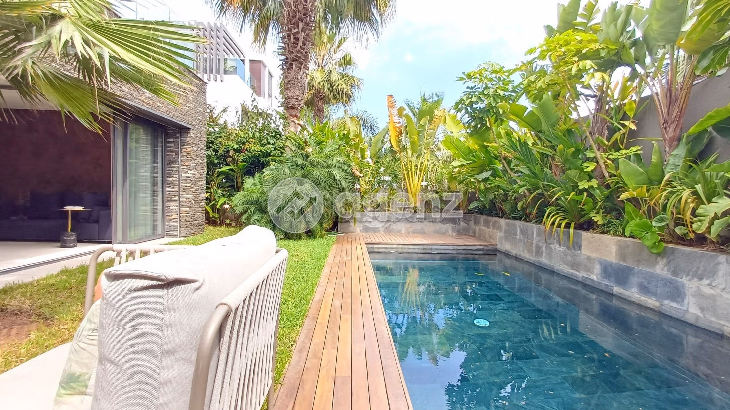 Villa à vendre 321 m², 4 chambres Ain Diab Extension Casablanca