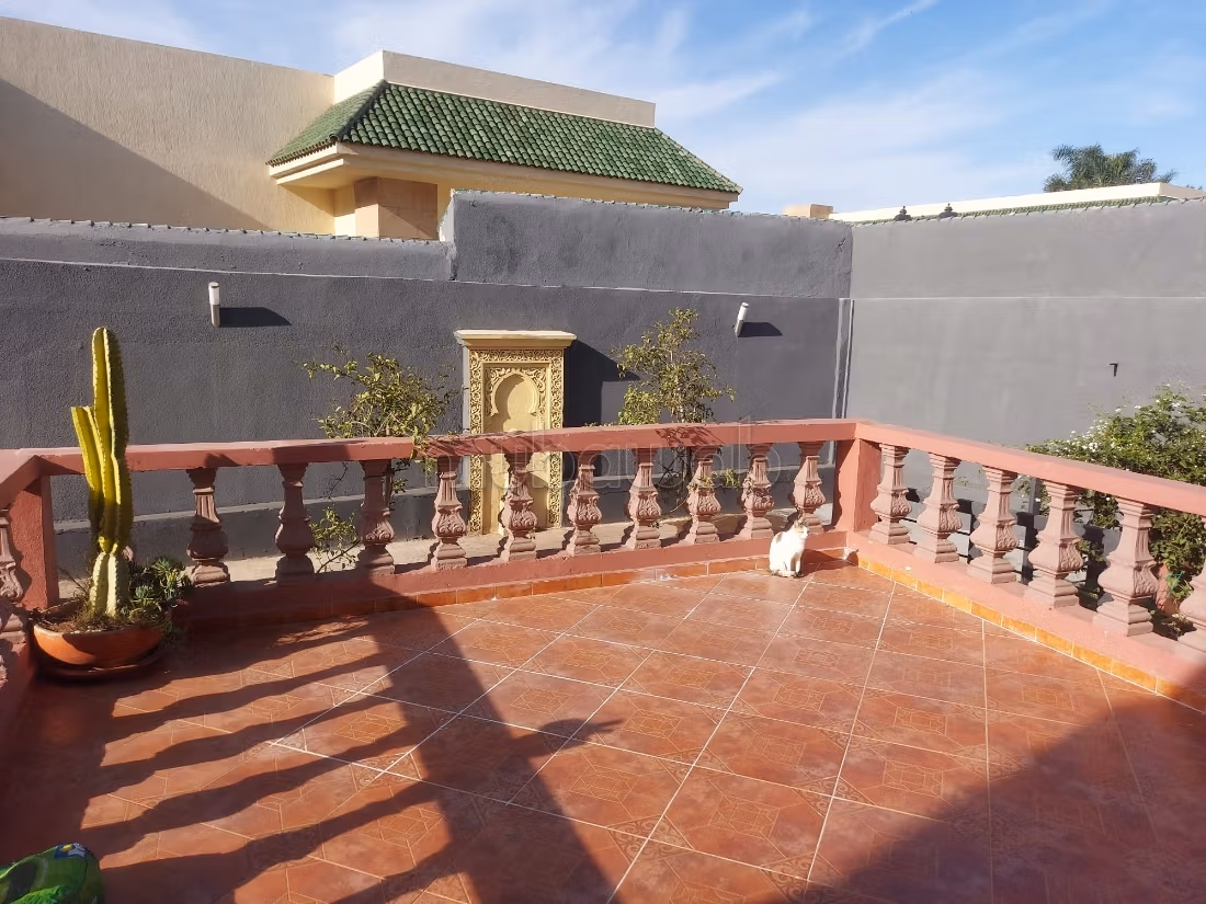 Triplex à vendre à Harhoura 
temara plage — 6