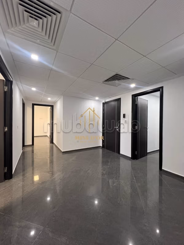 Bureau en 4 espaces au centre urbain nord