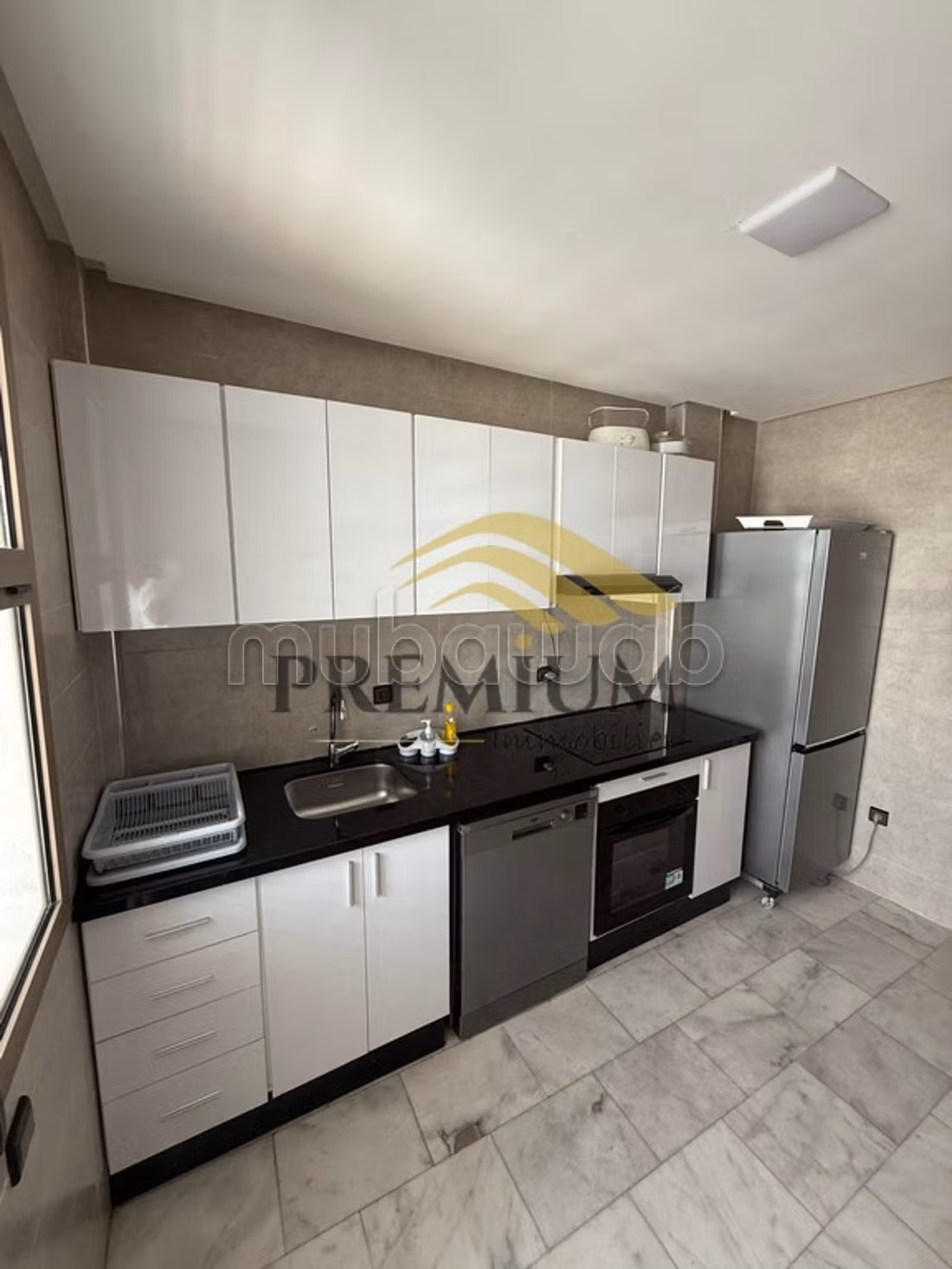 Joli appartement meuble neuf — 5