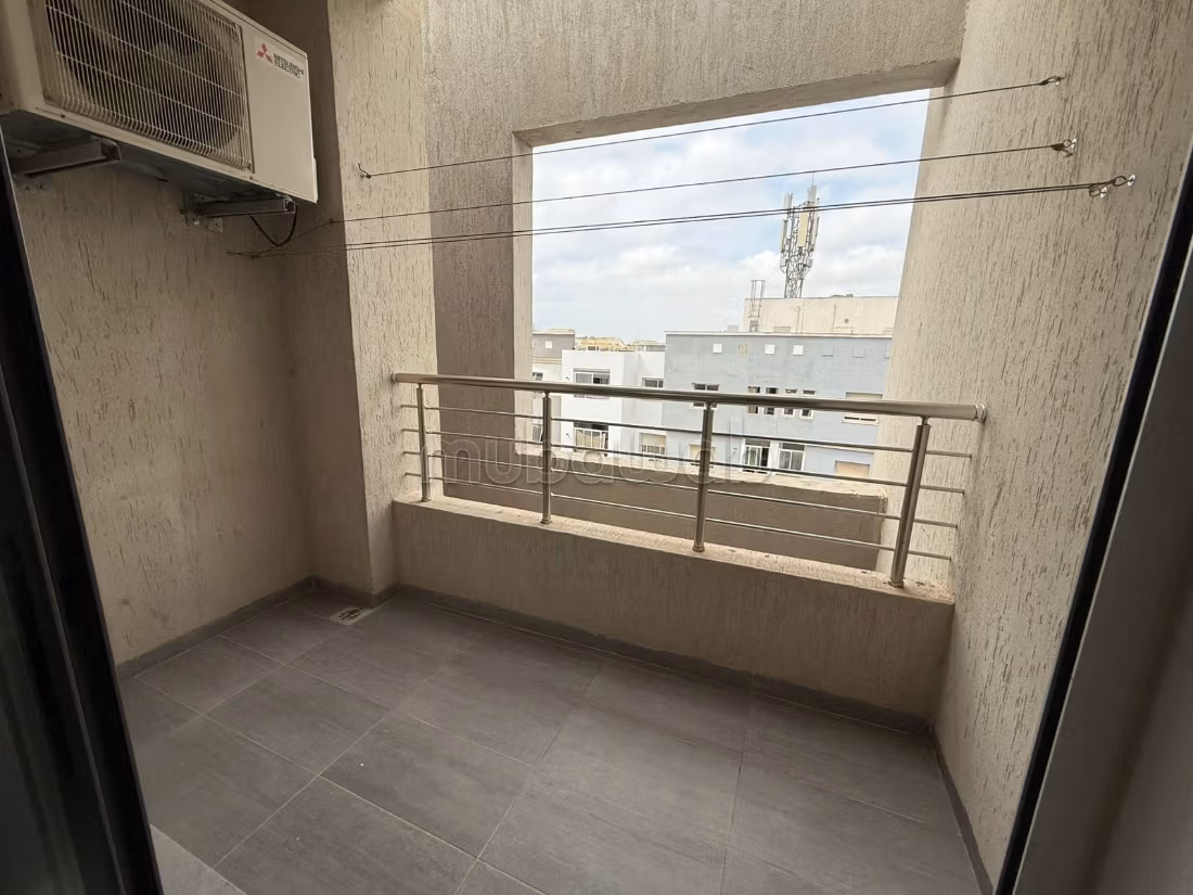 A vendre s1 à cité les palmeraies Aouina