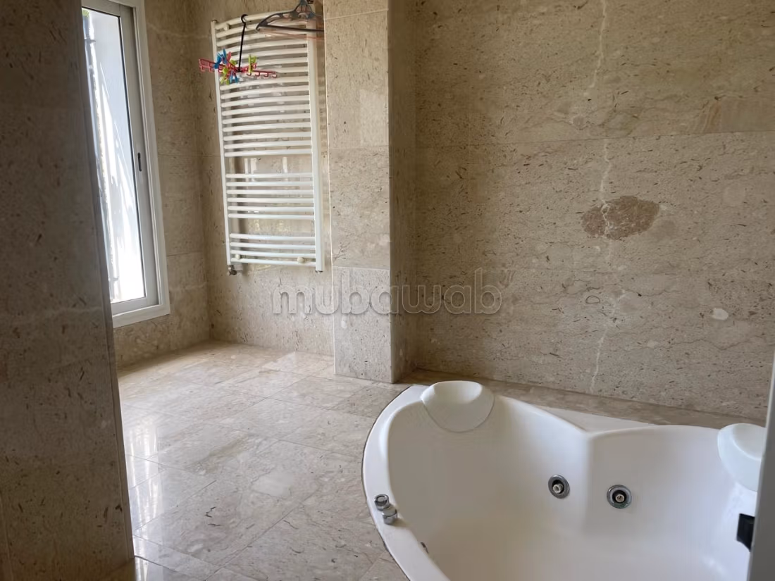 Location villa avec piscine a el menzah 1