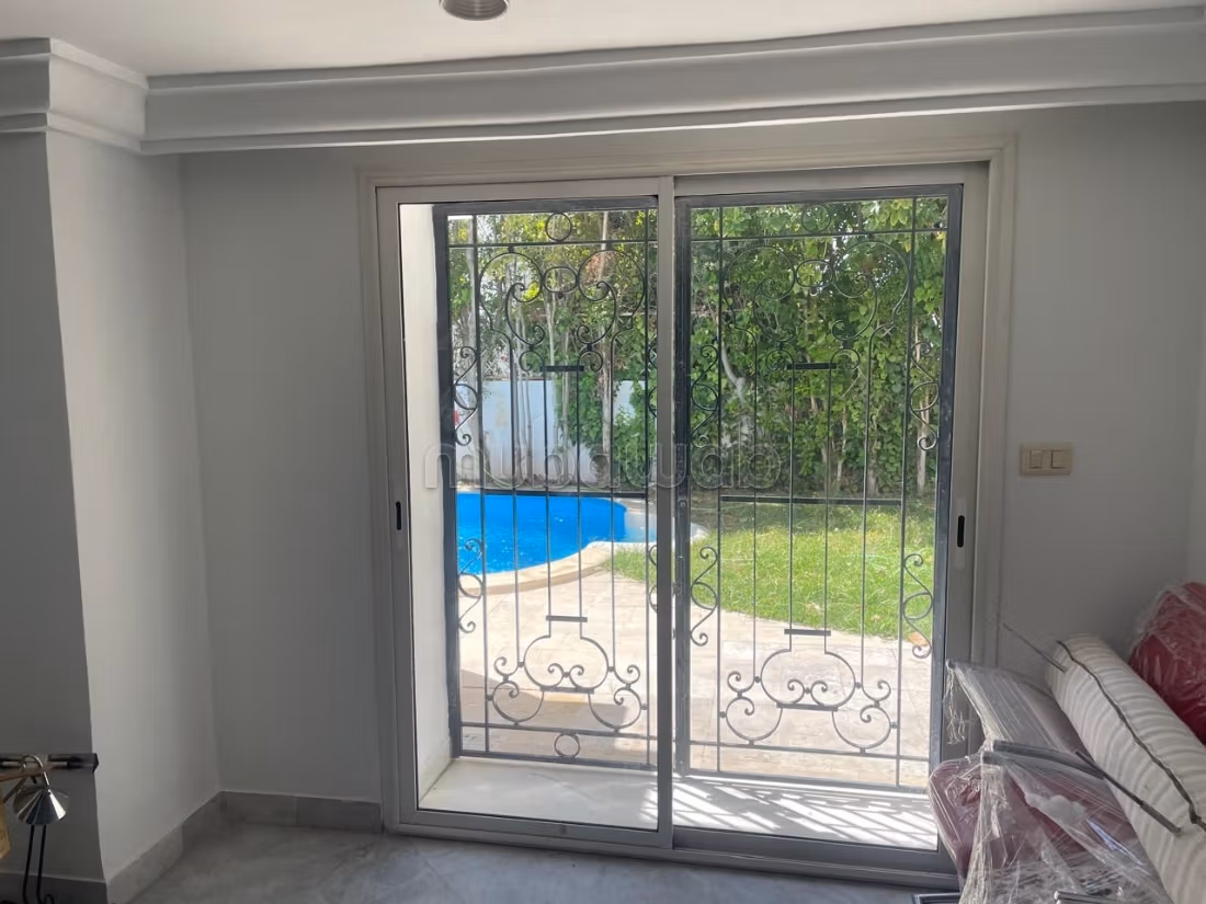 Location villa avec piscine a el menzah 1