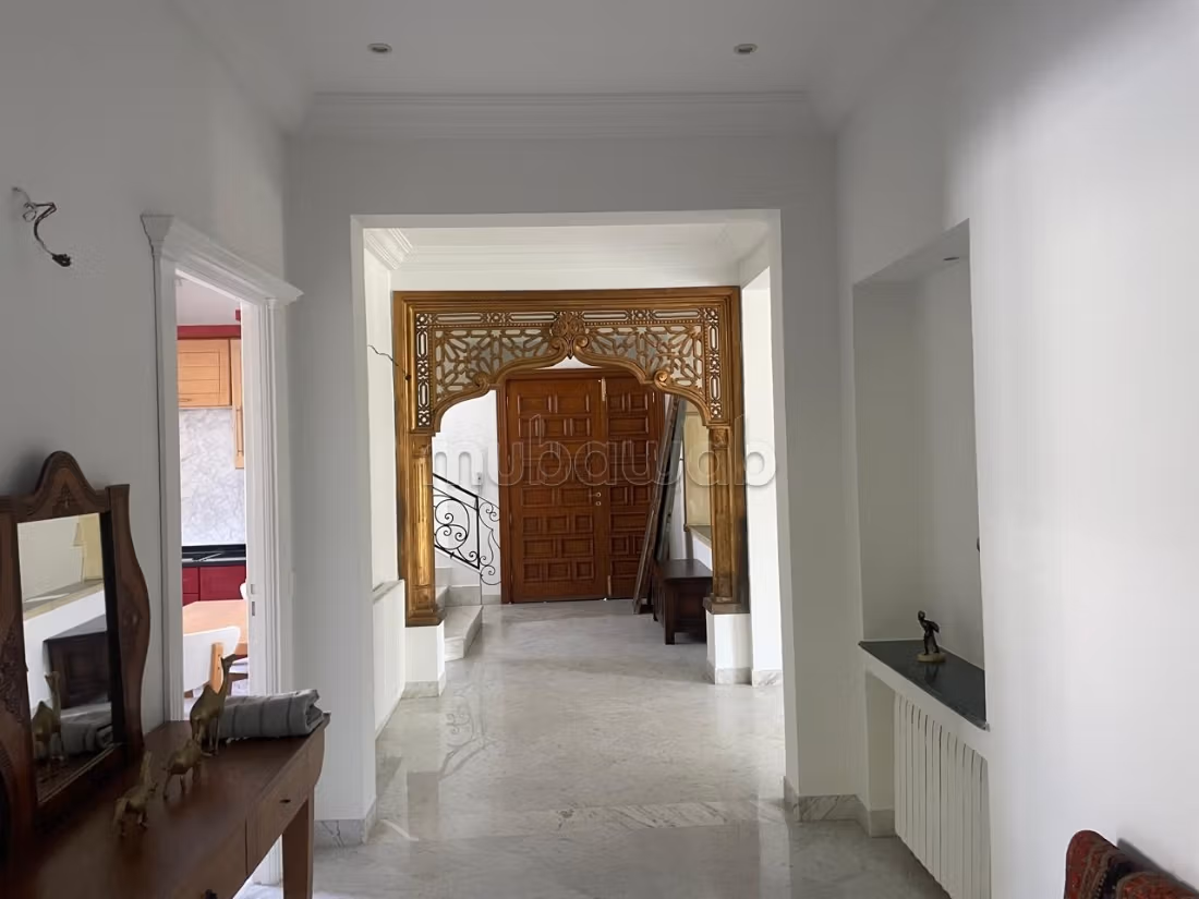 Location villa avec piscine a el menzah 1