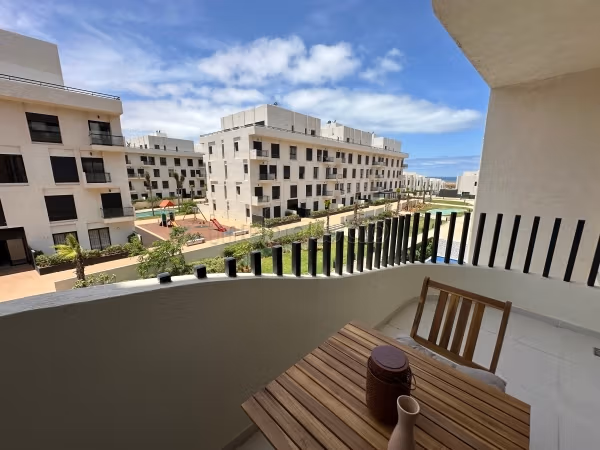 Appartement à louer à Ain Diab Extension 
3 chambres. Bien meublé