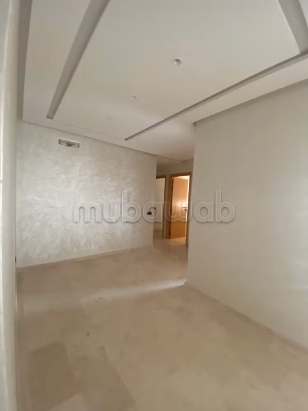 Groot licht 3-kamer appartement in Perla Bouskour