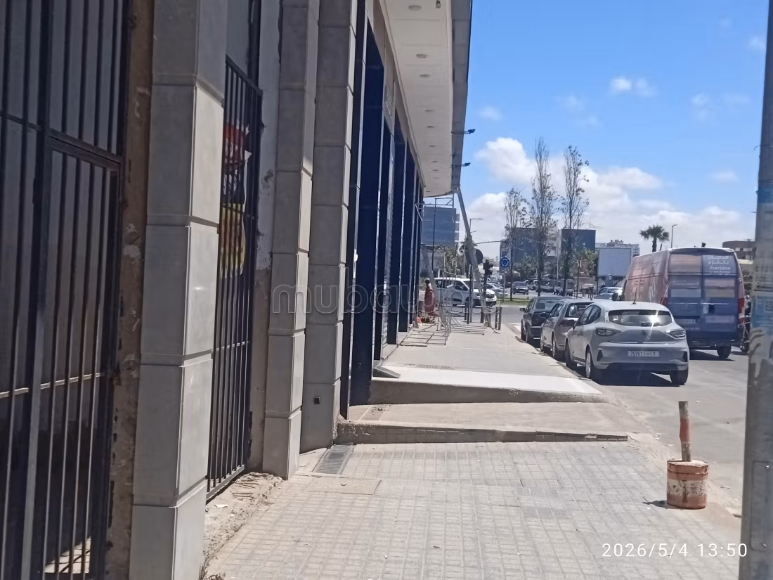 Winkel te koop in Ain Sebaa naast de Akdital Kliniek