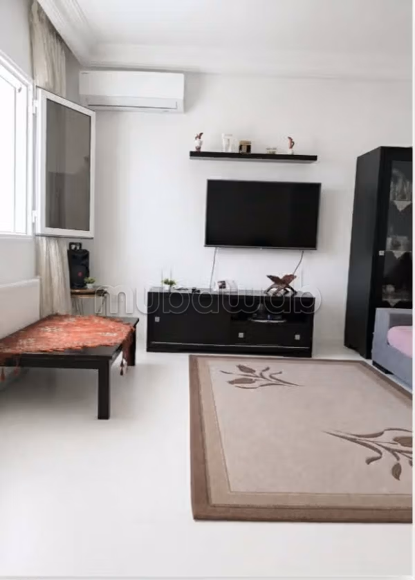 Appartement en vente à Nouvelle Medina. 
3 chambres agréables. 
Meublé