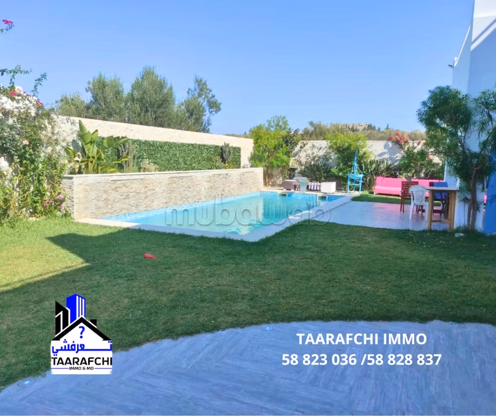 Villa con piscina per affitto estivo