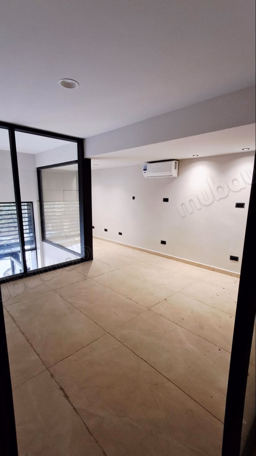Local commercial en Vente de 87 m² à Les princesses Maarif