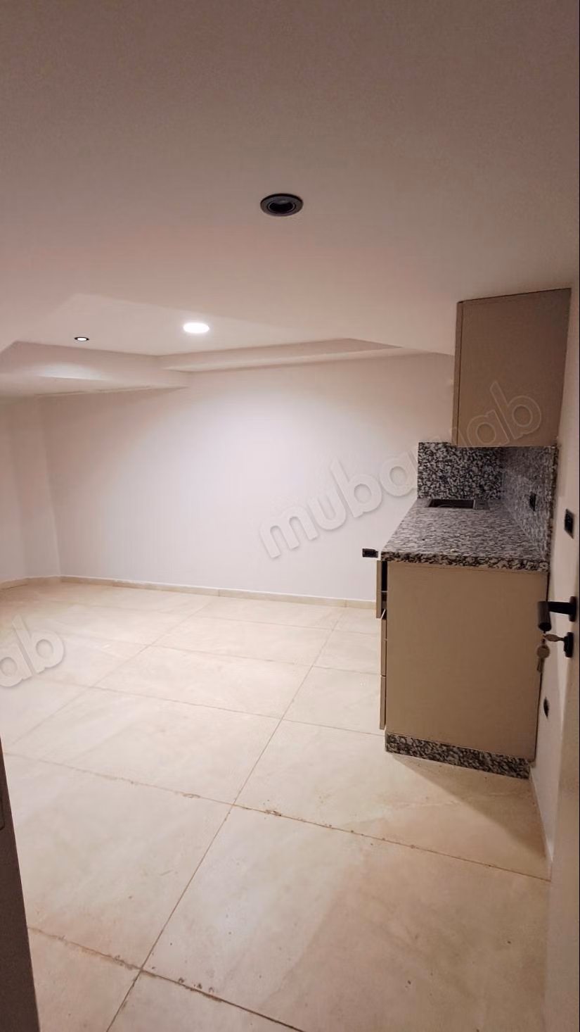 Local commercial en Vente de 87 m² à Les princesses Maarif
