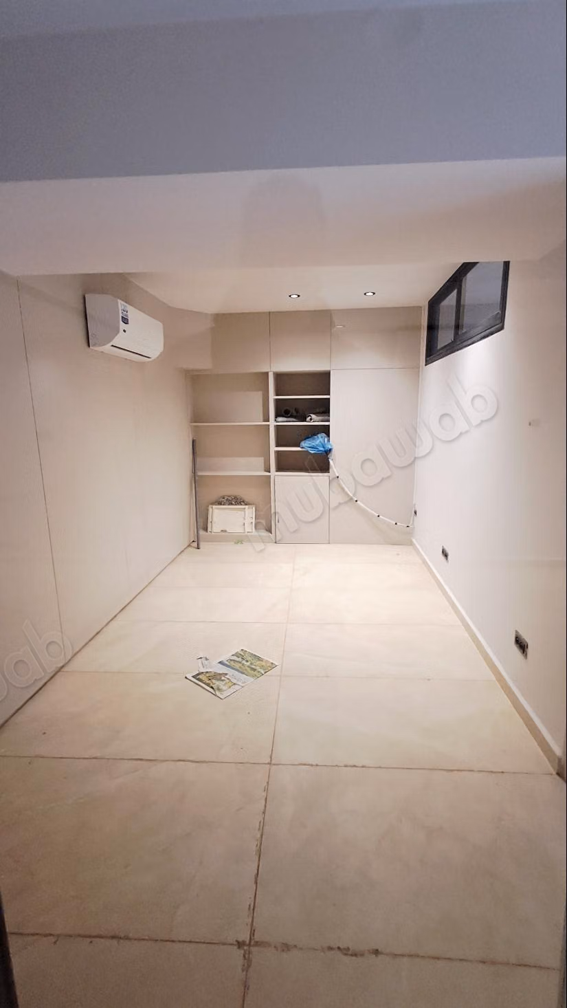Local commercial en Vente de 87 m² à Les princesses Maarif