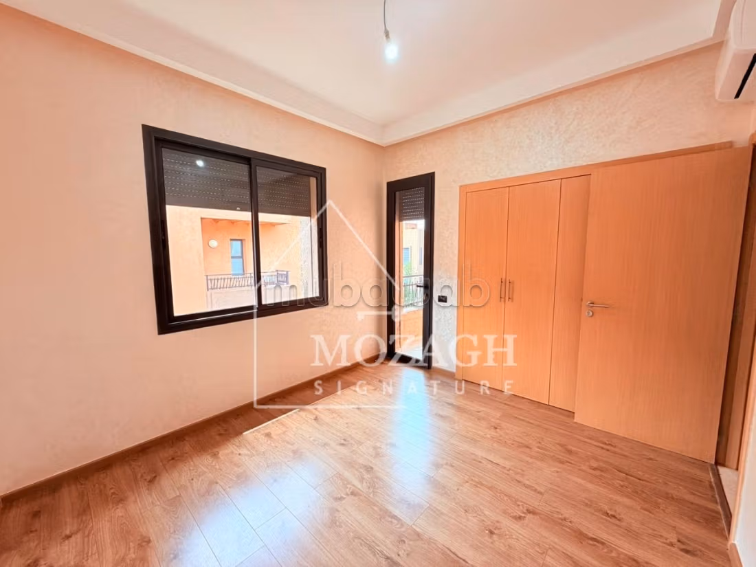 Magnifica villa con 4 camere a Targa