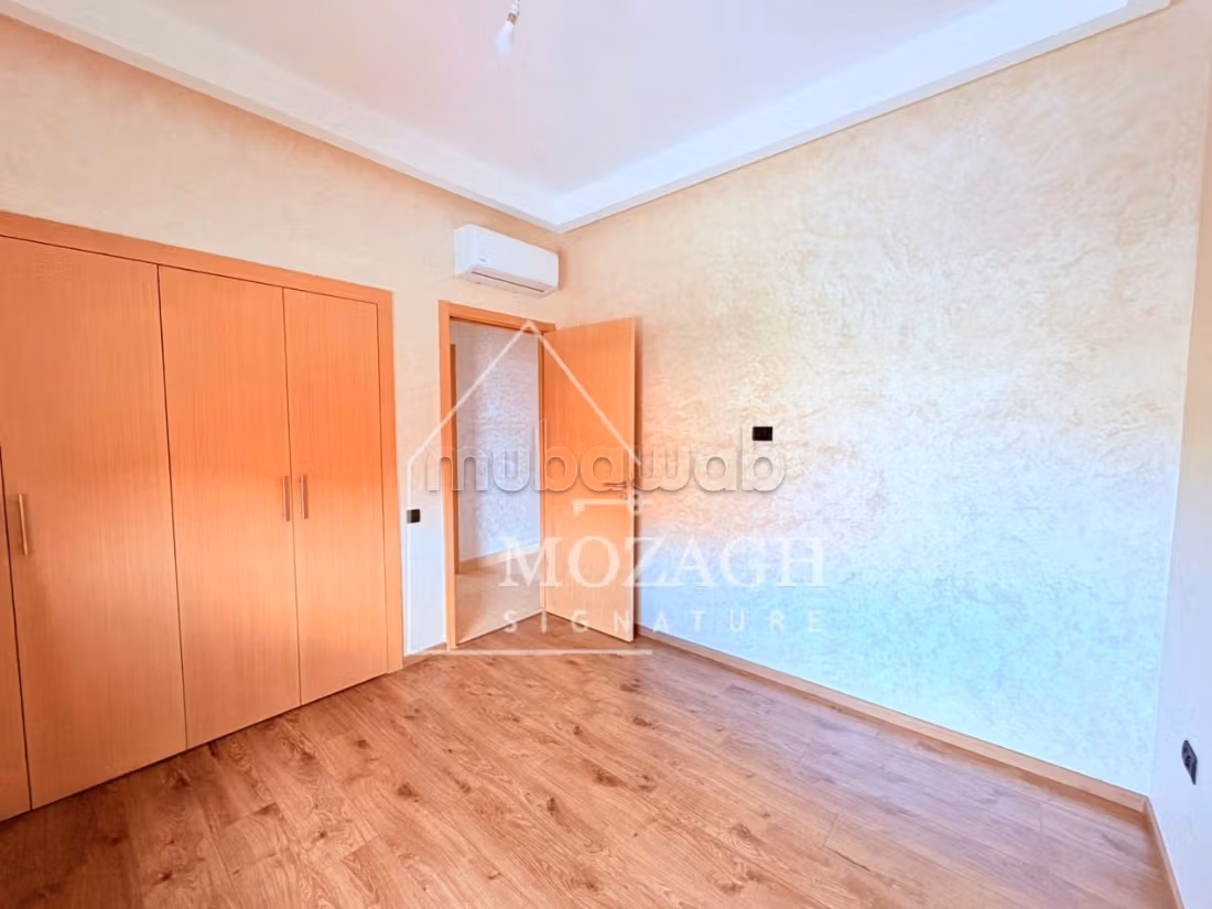 Magnifica villa con 4 camere a Targa