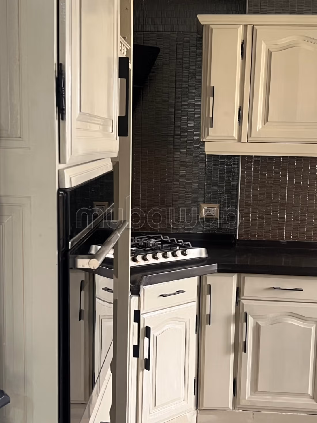 Spacious S3 Apartment Lac1