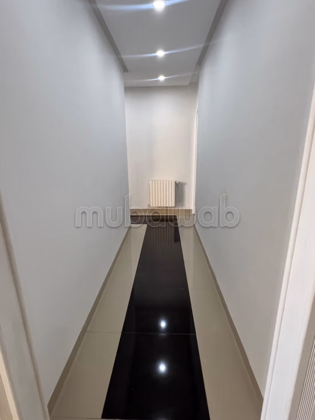 Spacious S3 Apartment Lac1
