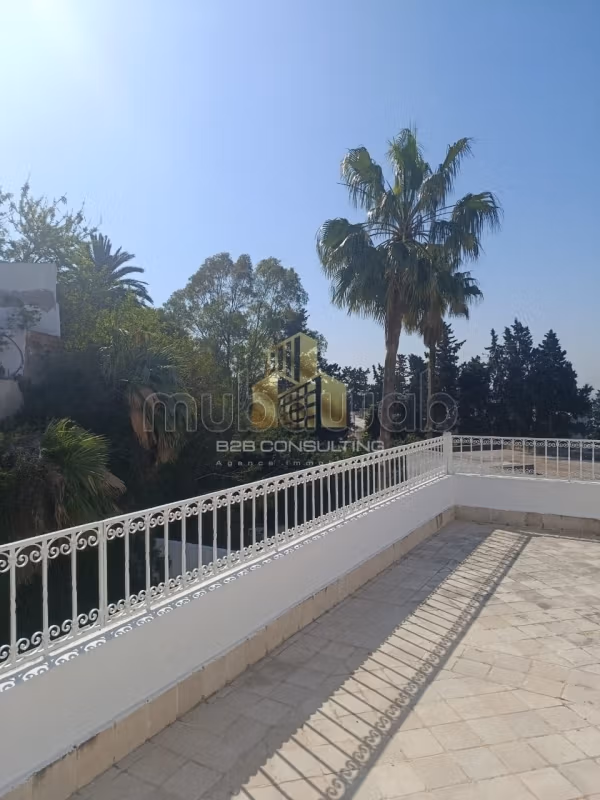 Vendita villa S4 a Gammarth superiore