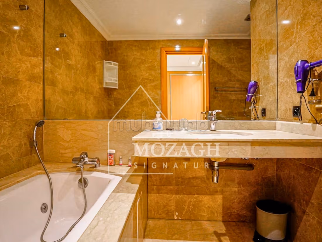 Appartement 130 m² à Majorelle — 17