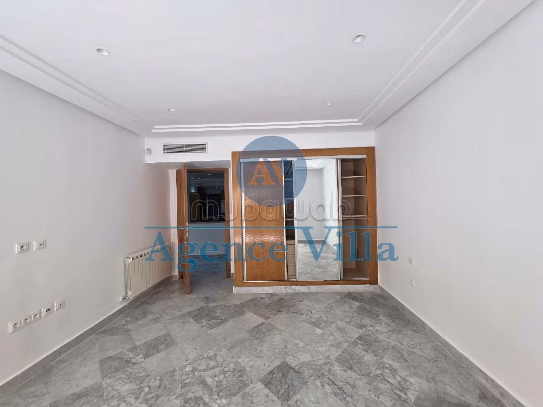 Duplex a Marsa S5 con piscina
