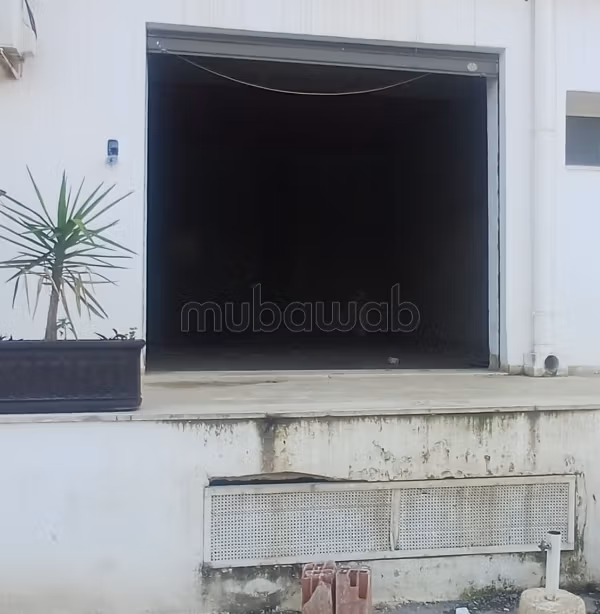 In affitto uno spazio commerciale a Mourouj 6