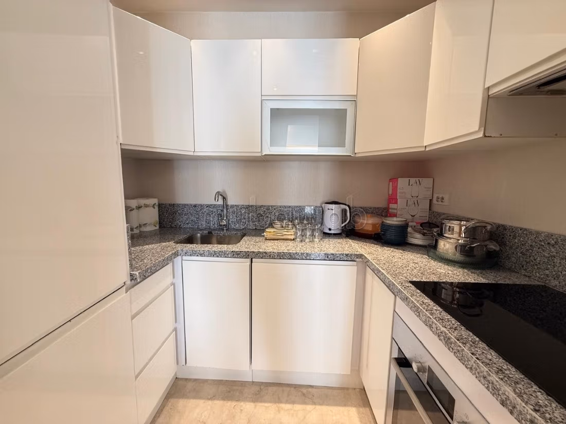 Triangle d'Or/Appartement meublé 85m² Terrasse — 5