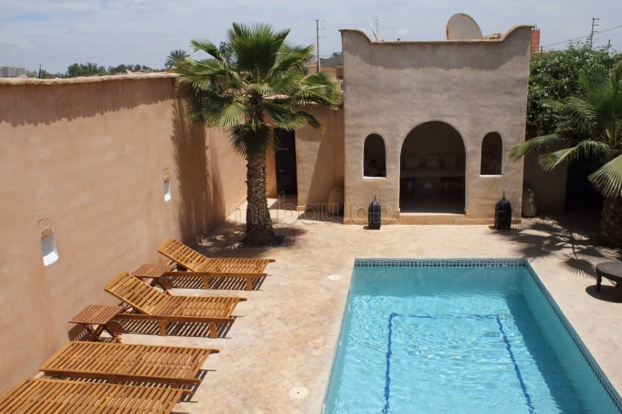 Superbe riad en zone agricole