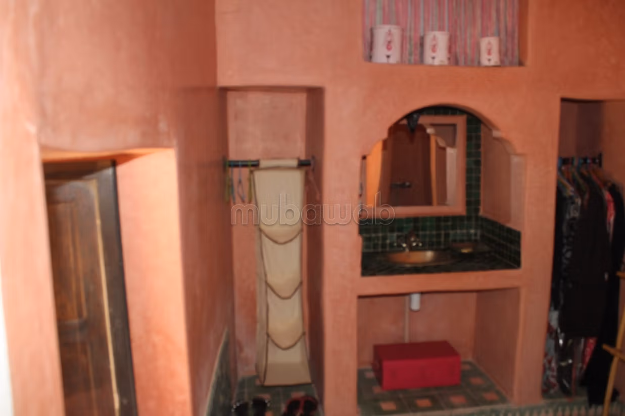 Superbe riad en zone agricole