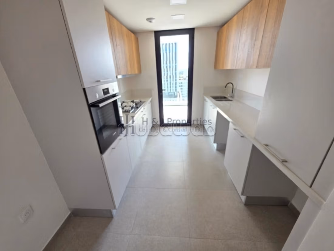 Appartement t4 de 186m² – 3 chambres – grande terr — 6