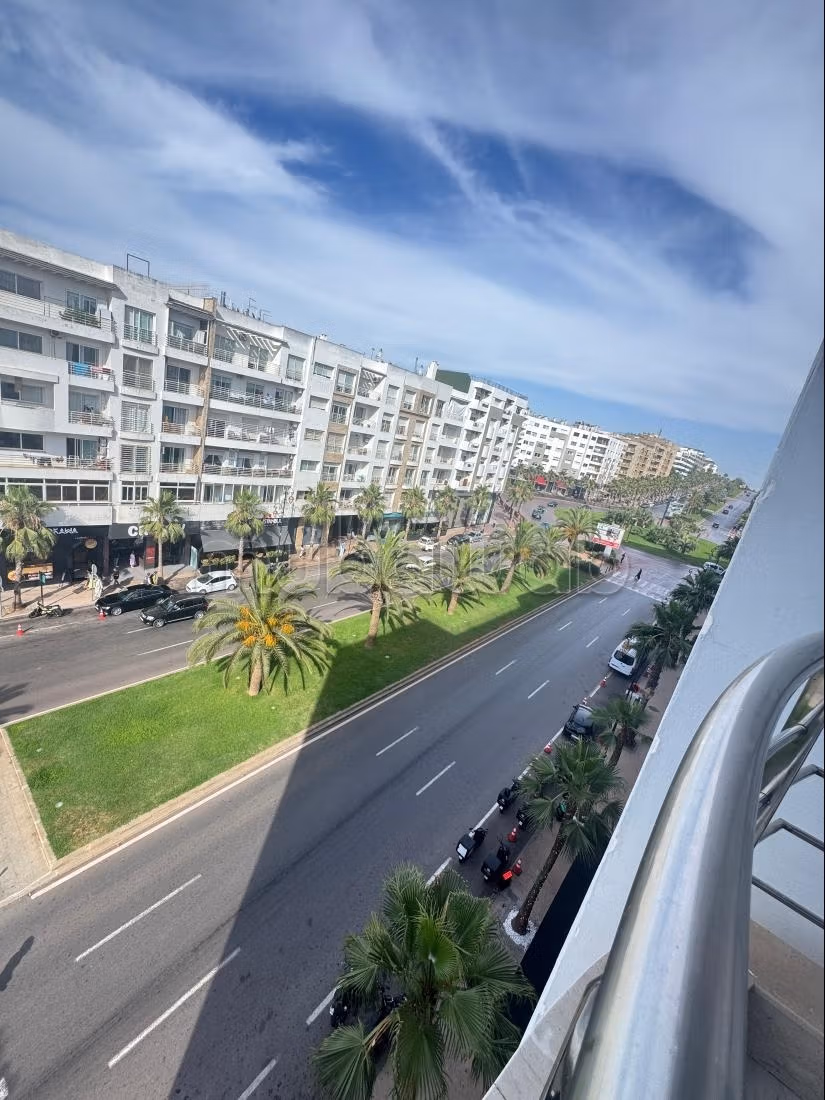 Appartement haut standing à louer – Hay Riad, Avenue Annakhil