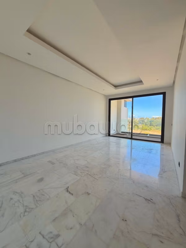 En alquiler - Apartamento de 2 habitaciones sin vista directa con terraza en Casa Finance City