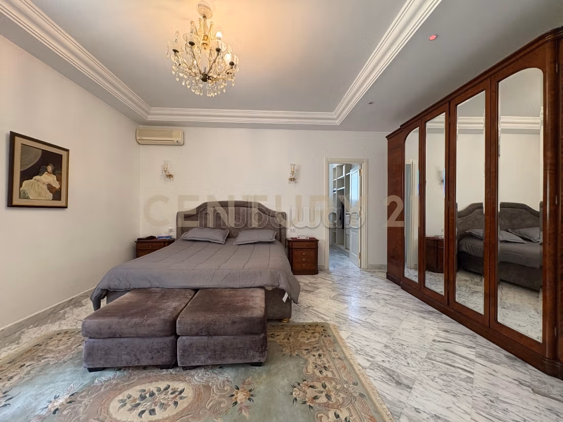 Una Villa a La Soukra in Vendita