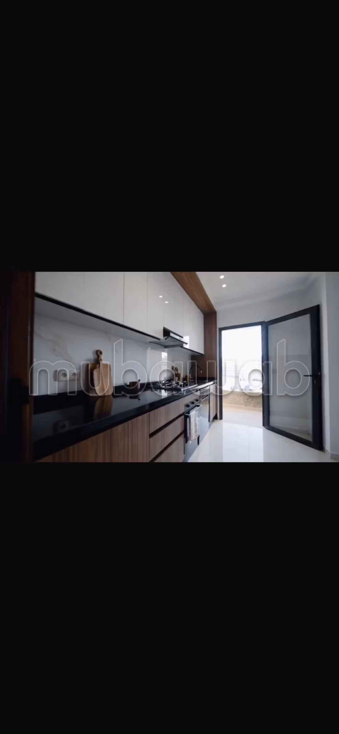 Appartements d'Exception à Gzenaya: Piscine, Confort et Soutien Étatique