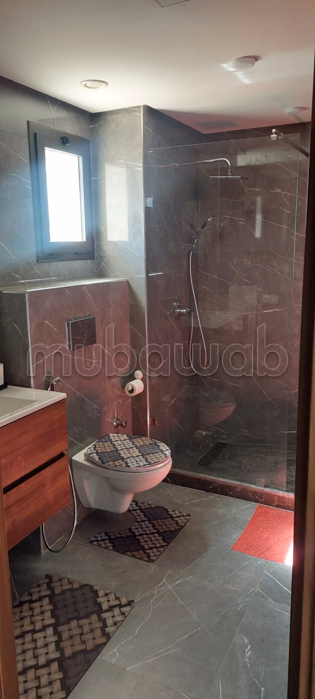 Appartement pour la location journalière