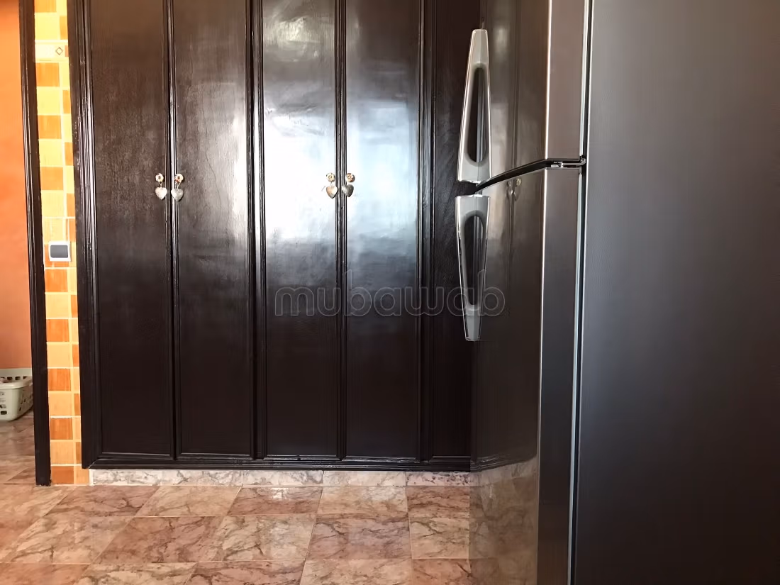 Large apartment 140m² 5 rooms parking