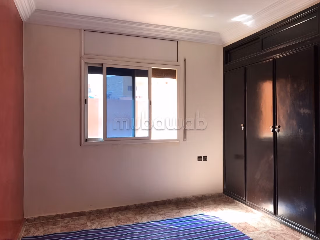 Large apartment 140m² 5 rooms parking