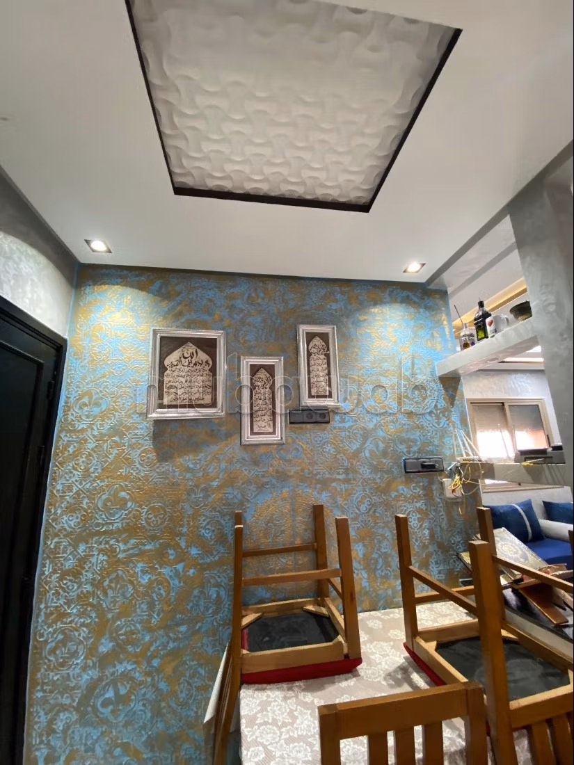 Vend appartement à Oulfa. 3 chambres agréables. Meublé — 2