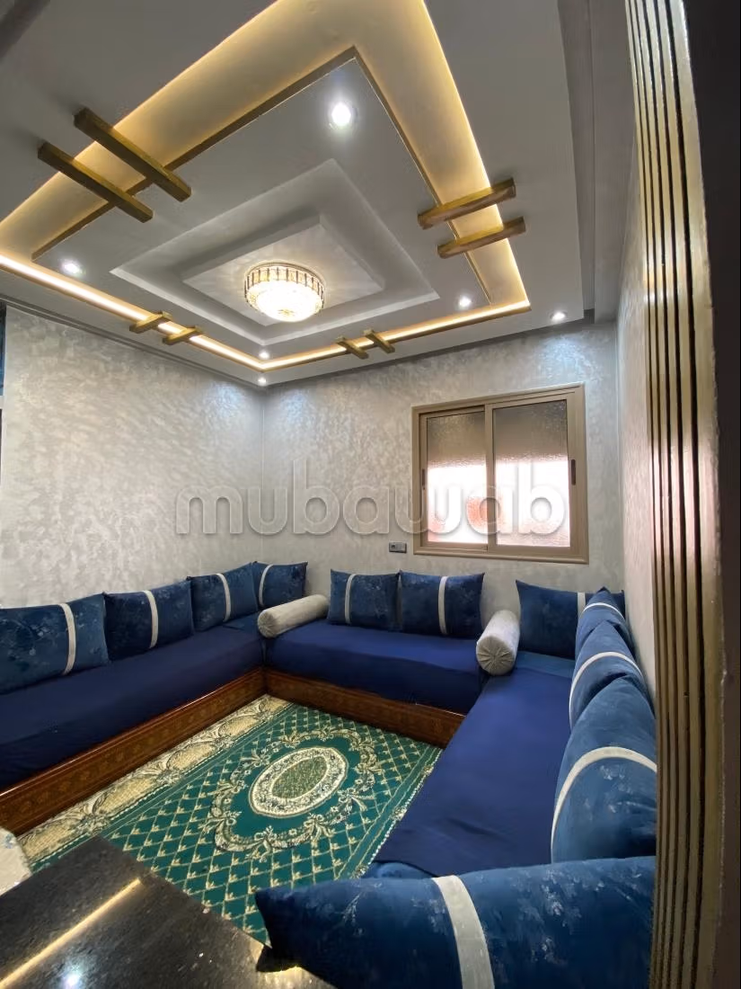 Vend appartement à Oulfa. 3 chambres agréables. Meublé — 5