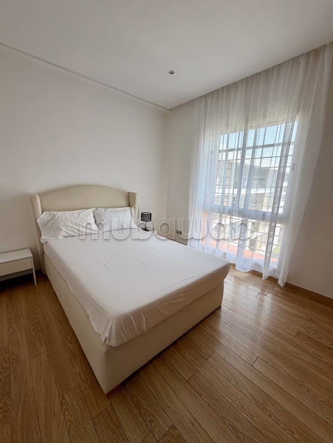 Louez cet appartement à Riyad. 
3 chambres. 
Bien meublé – další