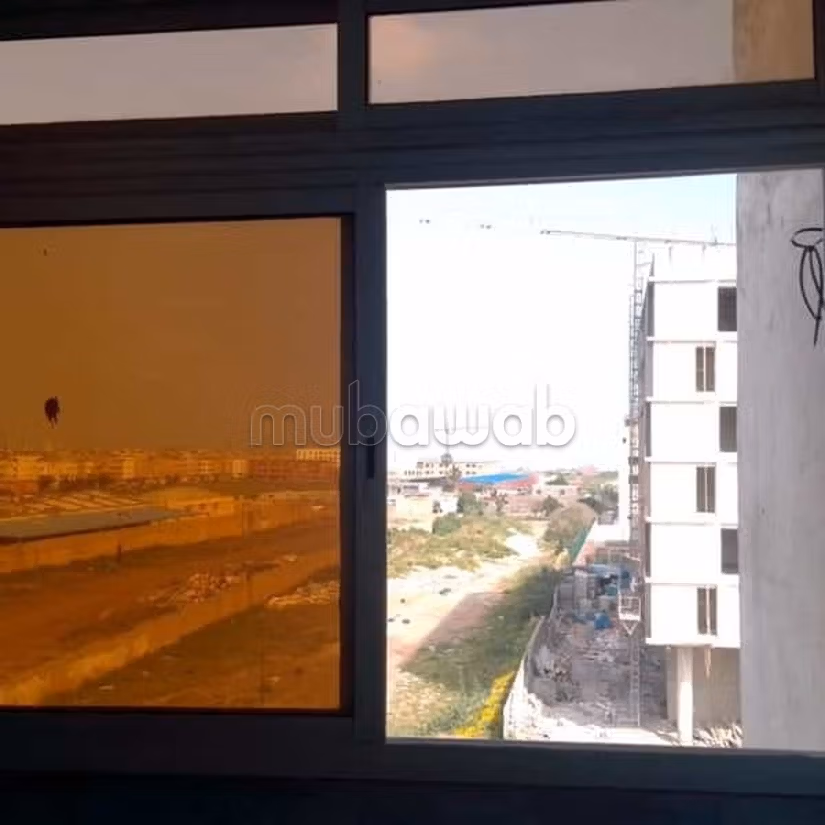 Appartement à Louer de 83.0 m² à Dar Bouazza,
Errahma