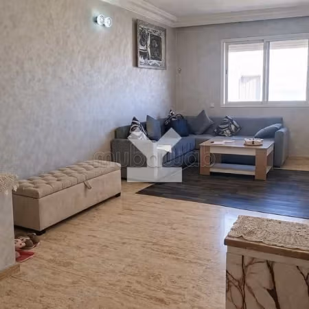 Appartement à Louer de 83.0 m² à Dar Bouazza,
Errahma