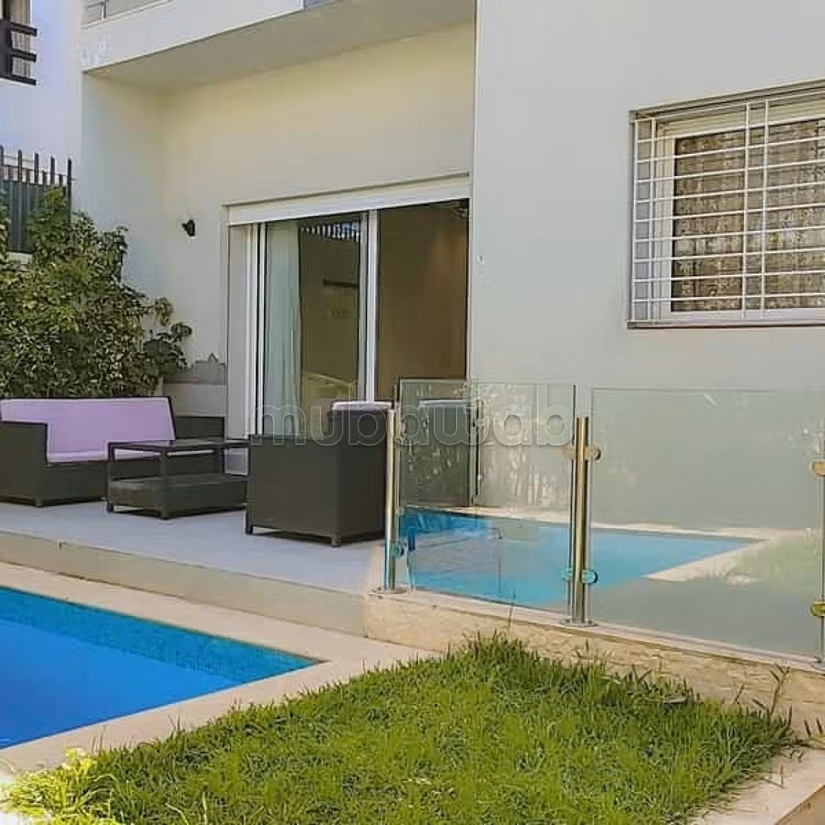 Villa à Louer de 250.0 m² à Dar Bouazza, Tamaris1