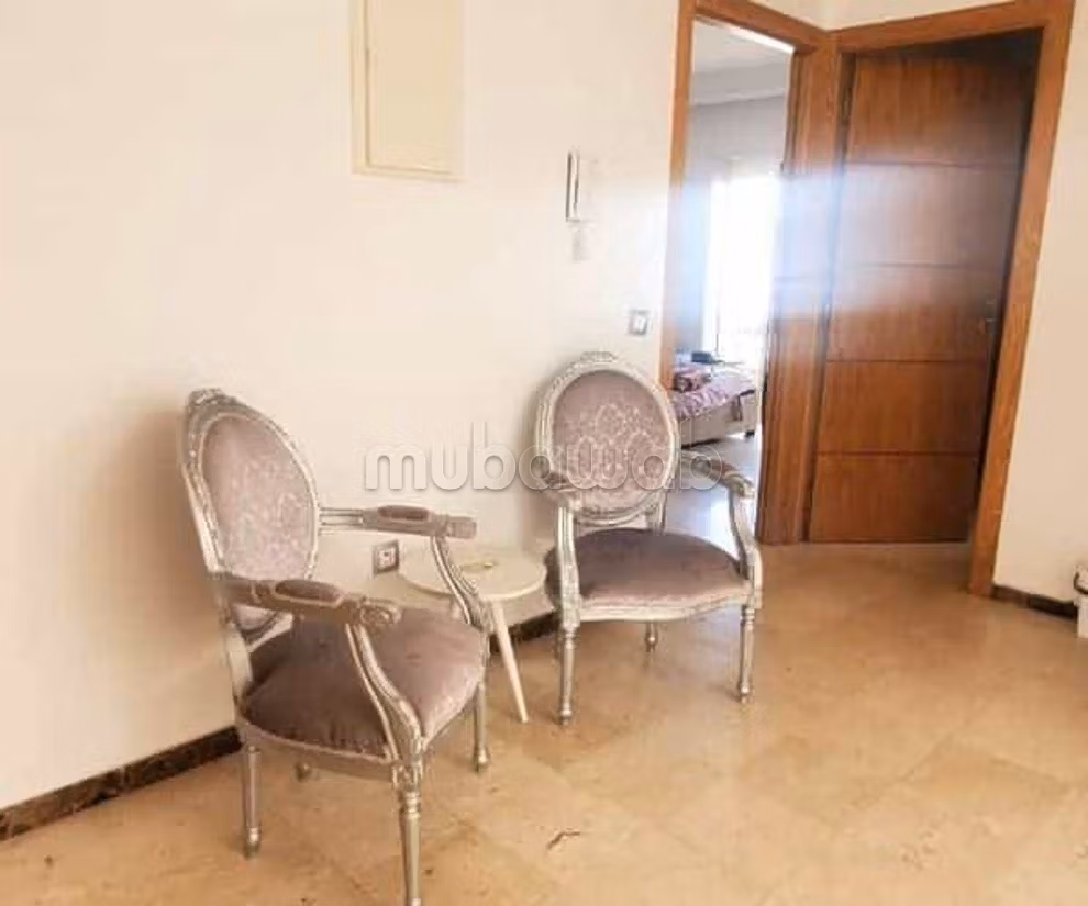Villa à Louer de 250.0 m² à Dar Bouazza, Tamaris1