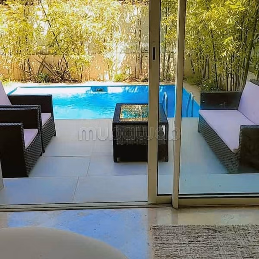 Villa à Louer de 250.0 m² à Dar Bouazza, Tamaris1
