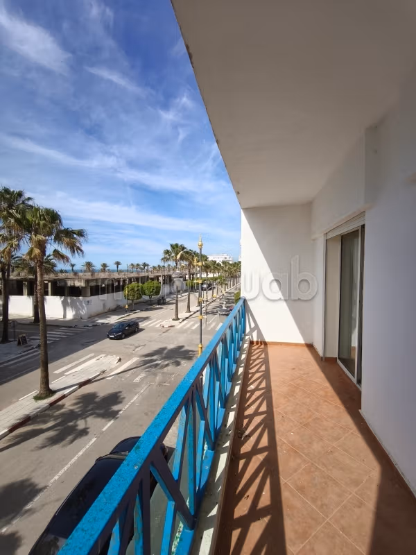 Bonito piso en venta. 2 dormitorios. Aparcamiento y balcón