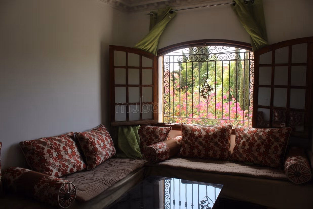 Etage de villa a Louer quartier Riad Salam