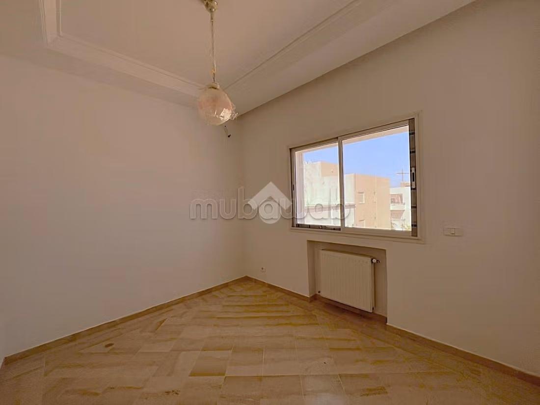 Piano di villa in affitto