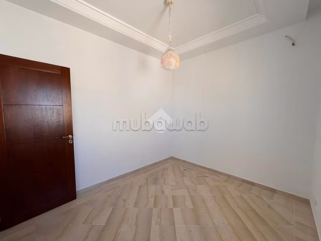Piano di villa in affitto