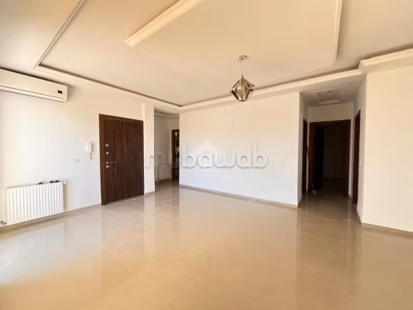 Piano di villa in affitto